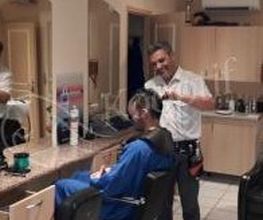 Carlos Coiffure image 1