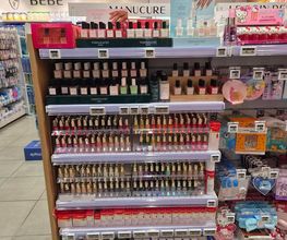 Pharmacie Centrale image 9