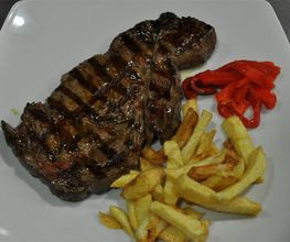 restaurante-puente-de-piedra-carne-papas-05.jpg