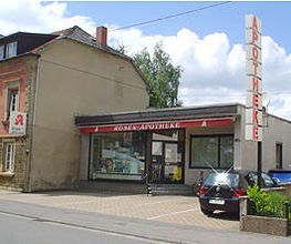Aussenansicht der Rosen-Apotheke