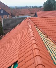 Dacheindeckung- während der laufenden Arbeit