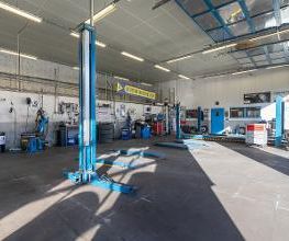 Euromaster Briançon Pneus image 15