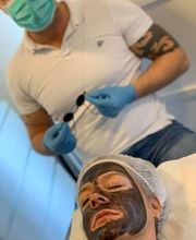 Cosmediq:
Carbon Laser Peeling behandeling