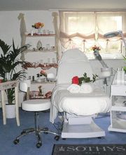 Kosmetikstudio Souad Naim Bild 1