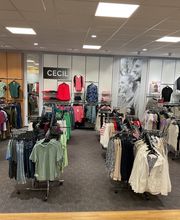 AWG Mode Center Leutkirch im Allgäu Bild 5