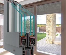Corredera V70 C1 PVC