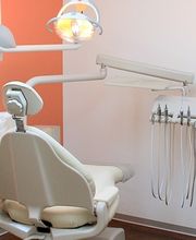 Zahnarztpraxis Dr. Christoph Renker Bild 5