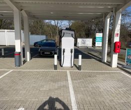 Shell Recharge Charging Station Bild 2
