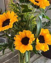 Brownsburg Flower Shop image 14