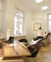 ATOS DERMATOLOGIE Bild 8