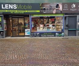 Phone House Concept image 5