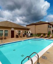 Park Lane Apartments image 9