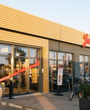 Junge Die Bäckerei. Bild 1