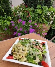 Cafe Express River Oaks image 13