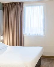 B&B HOTEL Troyes Magasins d'usine image 2