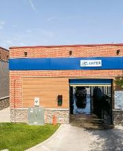 You can trust Splash In to get your car extra shiny and clean.