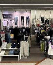 AWG Mode Center Zeitz Bild 3