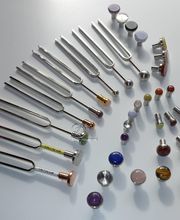Klangschwingung - Stimmgabeln und Klanginstrumente Bild 2