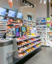 Schmitt & Hahn Buch und Presse im Bahnhof Konstanz Bild 6