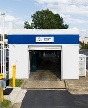 Get your car wash at Splash In located at 8920 W Broad St, Richmond, VA!!