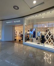 Tommy Hilfiger immagine 1