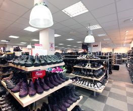 SCHUH OKAY Bild 4