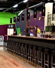 LE CUBE Escalade & Bar