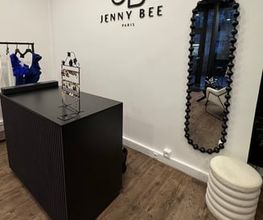 Jenny Bee image 13