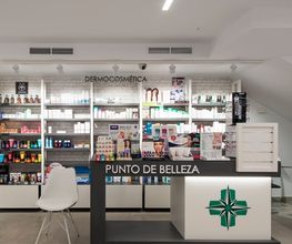 farmacialugonorte_06.jpg