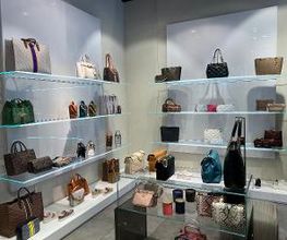 GUESS immagine 6