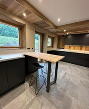 Bergamot Cuisines & Interieurs image 5