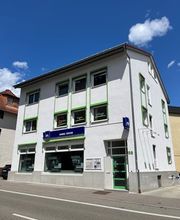 AXA Versicherung Daniel Tenyer in Heidenheim von außen