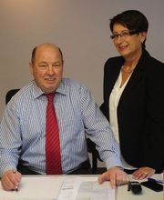 Anita Bohlen Geschäftsführerin + Peter Bohlen Sachverständiger f.d. Wertermittlung bebauter u. unbebauter Grundstücke