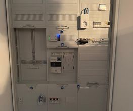 Zählerschrank mit SpotMyEnergy Zähler.jpg