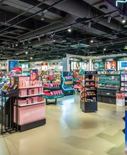 Douglas Bayreuth Rotmain-Center Bild 4