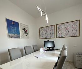 RE/MAX Orange 6 immagine 3
