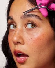 Benefit BrowBar Bar à Sourcils - Brest Siam image 10