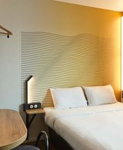 B&B HOTEL Paris Porte des Lilas image 4