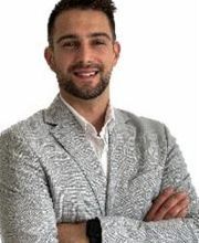 DEVK Versicherungen: Leon Meyke Bild 1