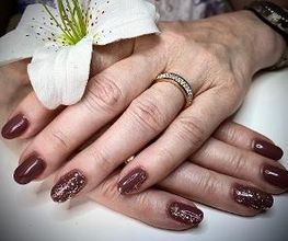 DK Nails Fußpflege & Nageldesign Bild 7