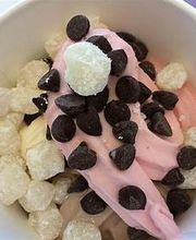 Yogurtland Hesperia image 8