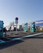 EVzen Station de recharge Villers Semeuse - La Halle