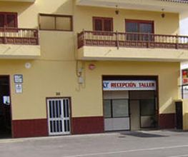 taller-cayo-tenerife-fachada-01.jpg