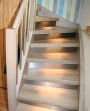 Holzmanufaktur Roland | Treppen-, Türen- und Fensterbau Bild 2