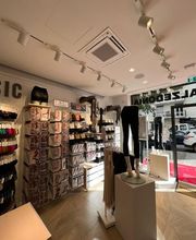 Calzedonia immagine 1