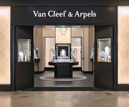 Van Cleef & Arpels (Paris - Galeries Lafayette) image 2