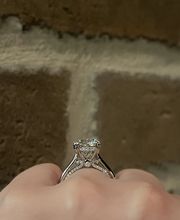 Diamonds Direct Columbus image 3