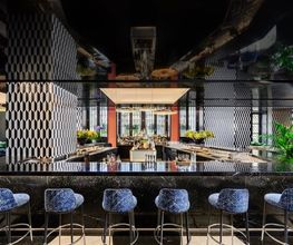 Mandarin Garden - Interior