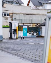 Shell Recharge Charging Station Bild 6