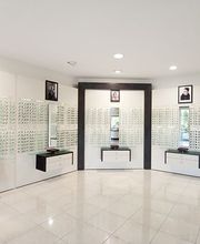 Opticien LIMONEST Optical Center image 1
